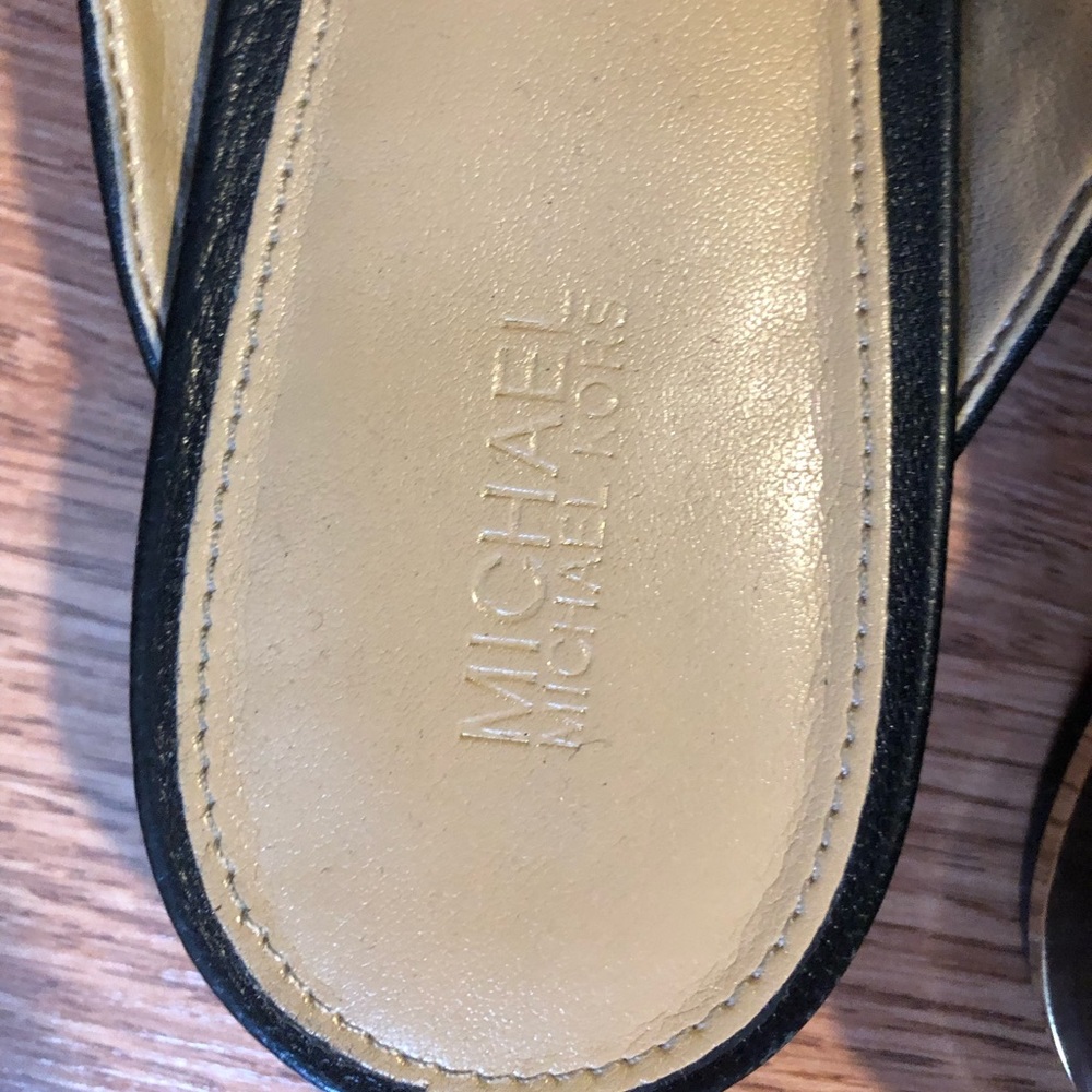 Michael Kors leopard print leather slip on shoes - Picture 2 of 5